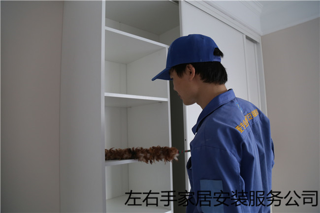衣柜保養(yǎng)怎么做？這樣清潔衣柜才對！